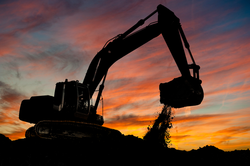 What can you use an 8 ton digger for?